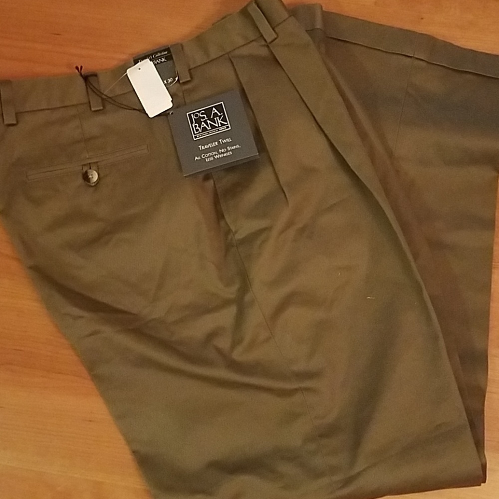 Jos.A.Banks Traveler Twill Mushroom Khakis